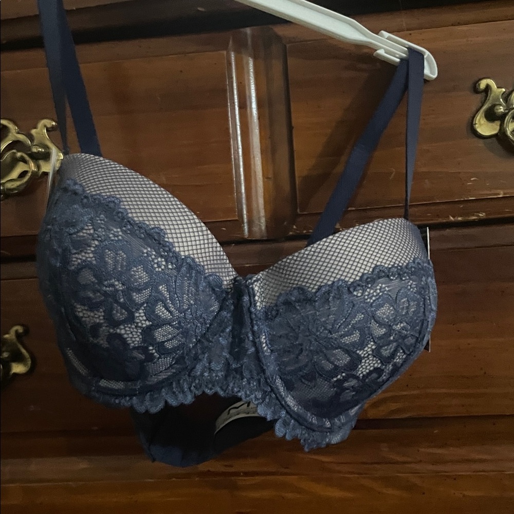 Maidenform Midnight Blue Floral Lace Bra